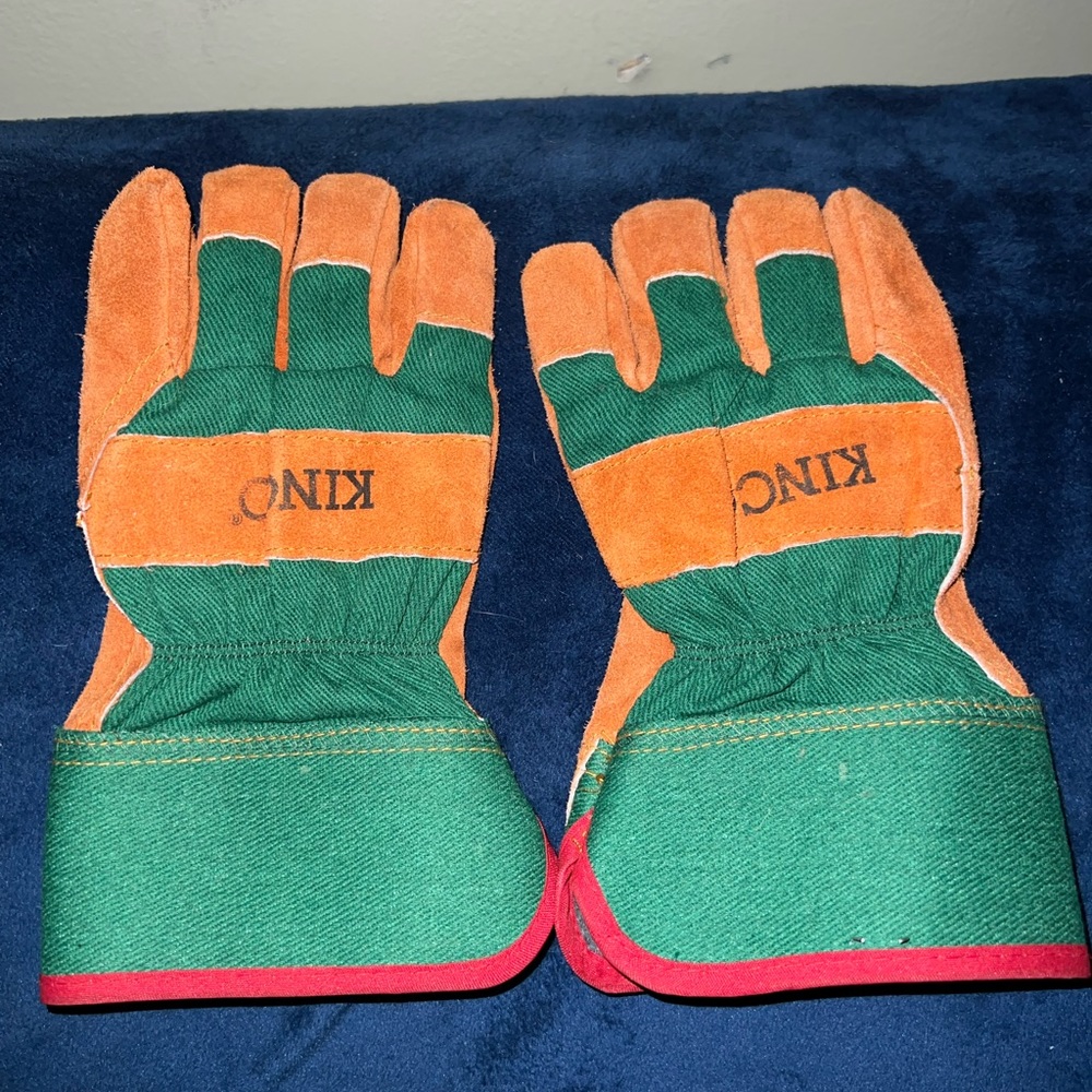 Gloves